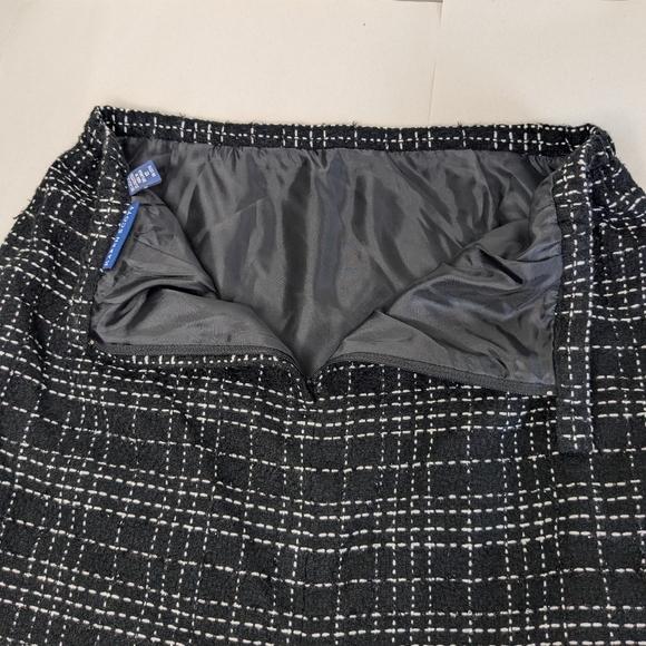 Karen Scott Tweed Skirt Black/White Women Sz 12 Lined Mini Acrylic Metallic Z-1 - Picture 4 of 12